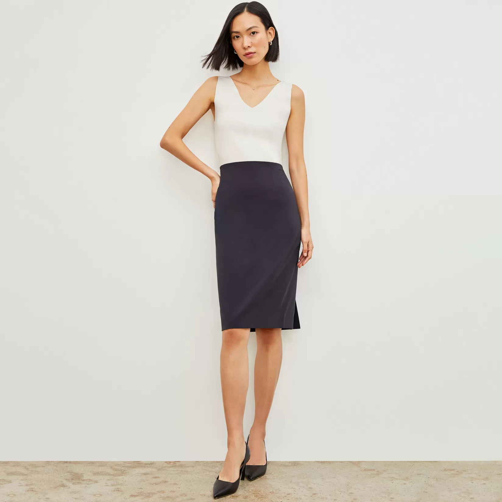 Suiting | M.M.LaFleur The Cobble Hill Skirt - OrigamiTech CoolCharcoal