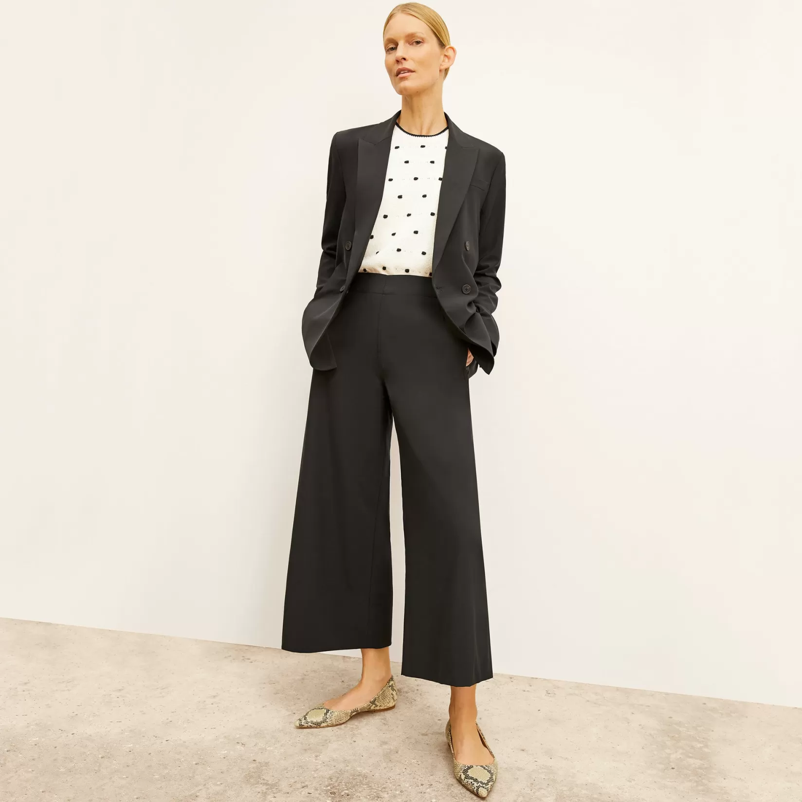 Pants | M.M.LaFleur The Elena Travel Culotte - OrigamiTech BlackOrigamiTech