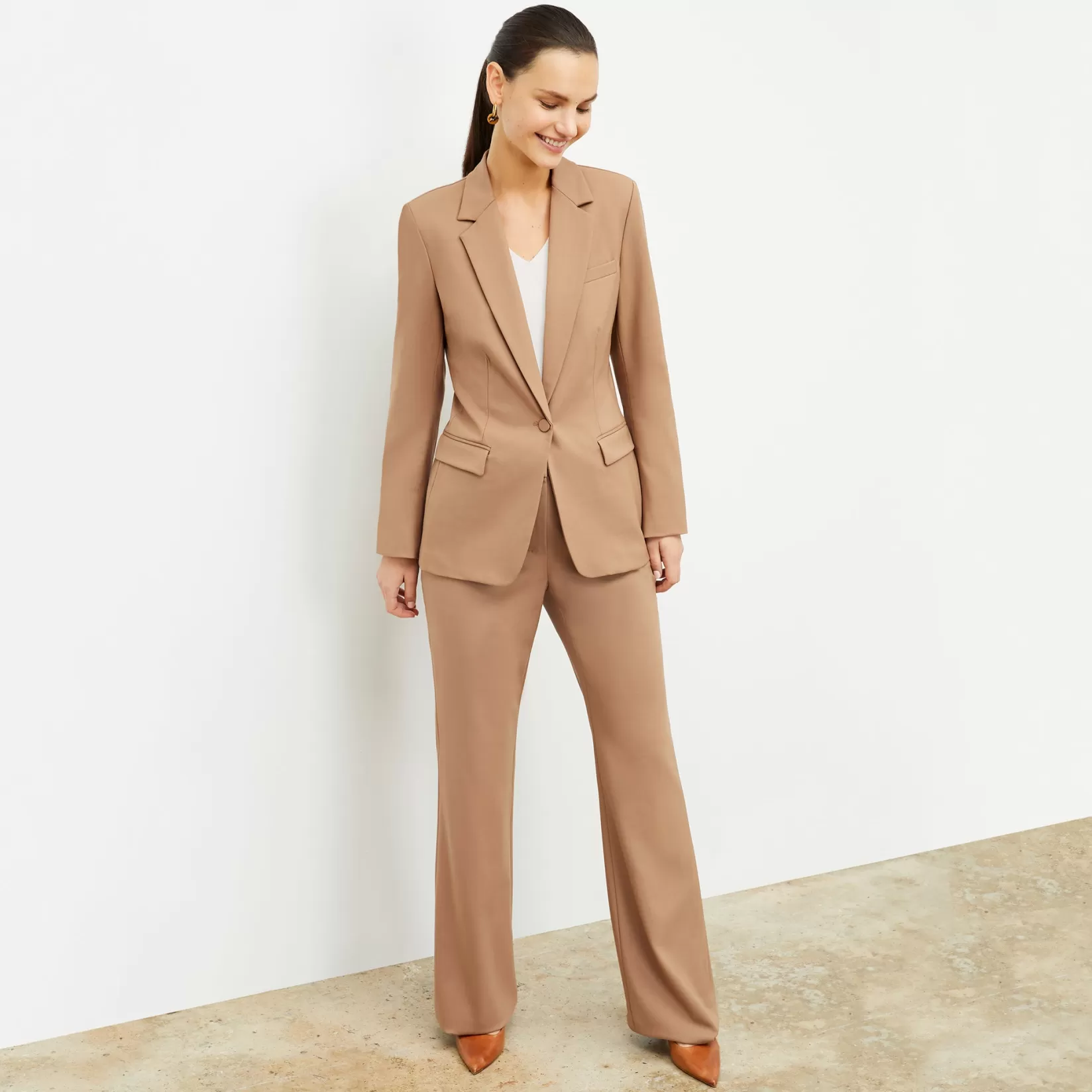 T-Shirts | M.M.LaFleur The Horton Flare Trouser - Washable Wool Twill Camel