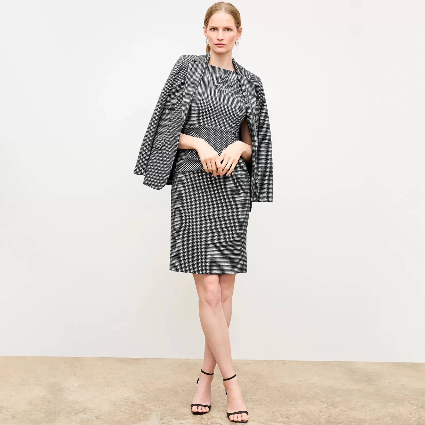 Suiting | M.M.LaFleur The Maisie Dress - Stretch Houndstooth Black/White